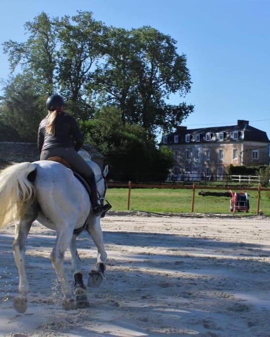 Gite Au Haras La Belle Emanville Экстерьер фото